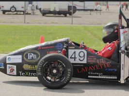 Racing car